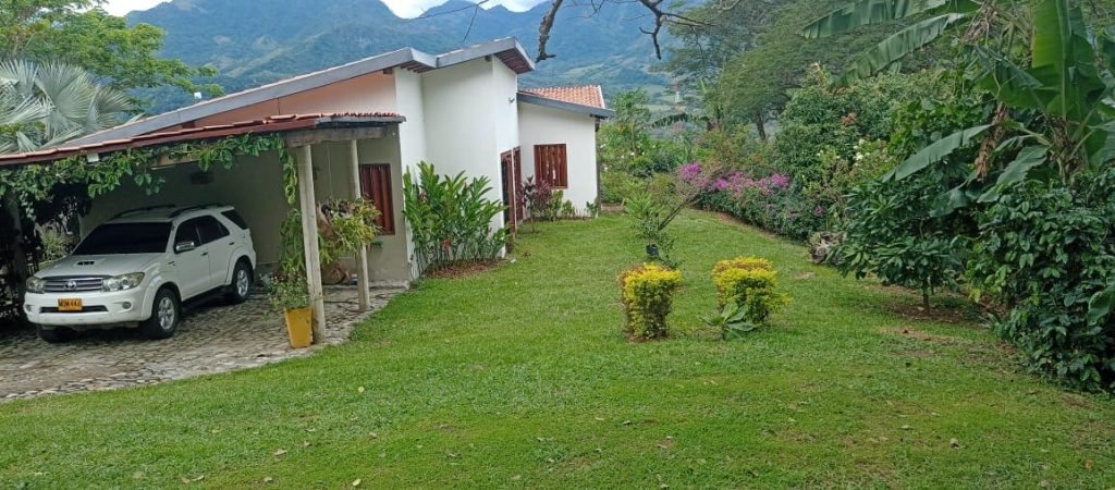 Lote Naranjales de Cauca Viejo