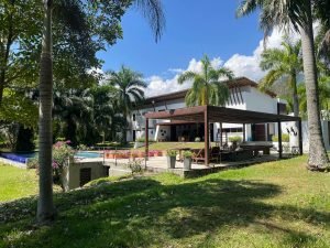 Lote Mesa Guamo